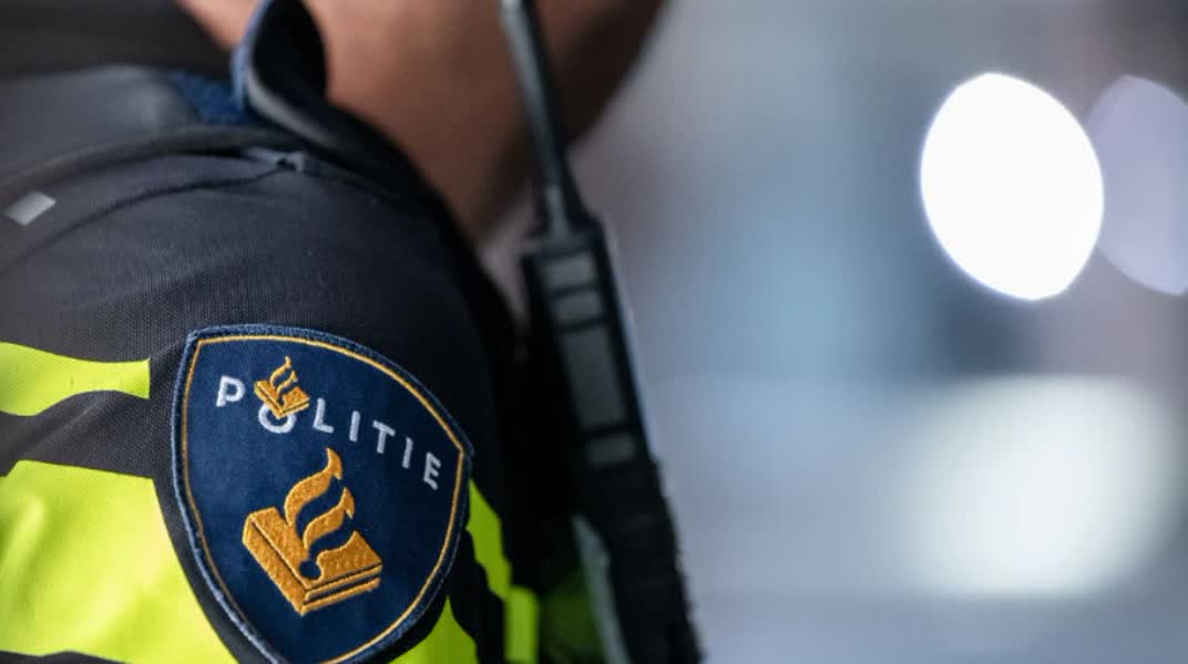 Man spuit pepperspray om zich heen, zeven mensen naar ziekenhuis
