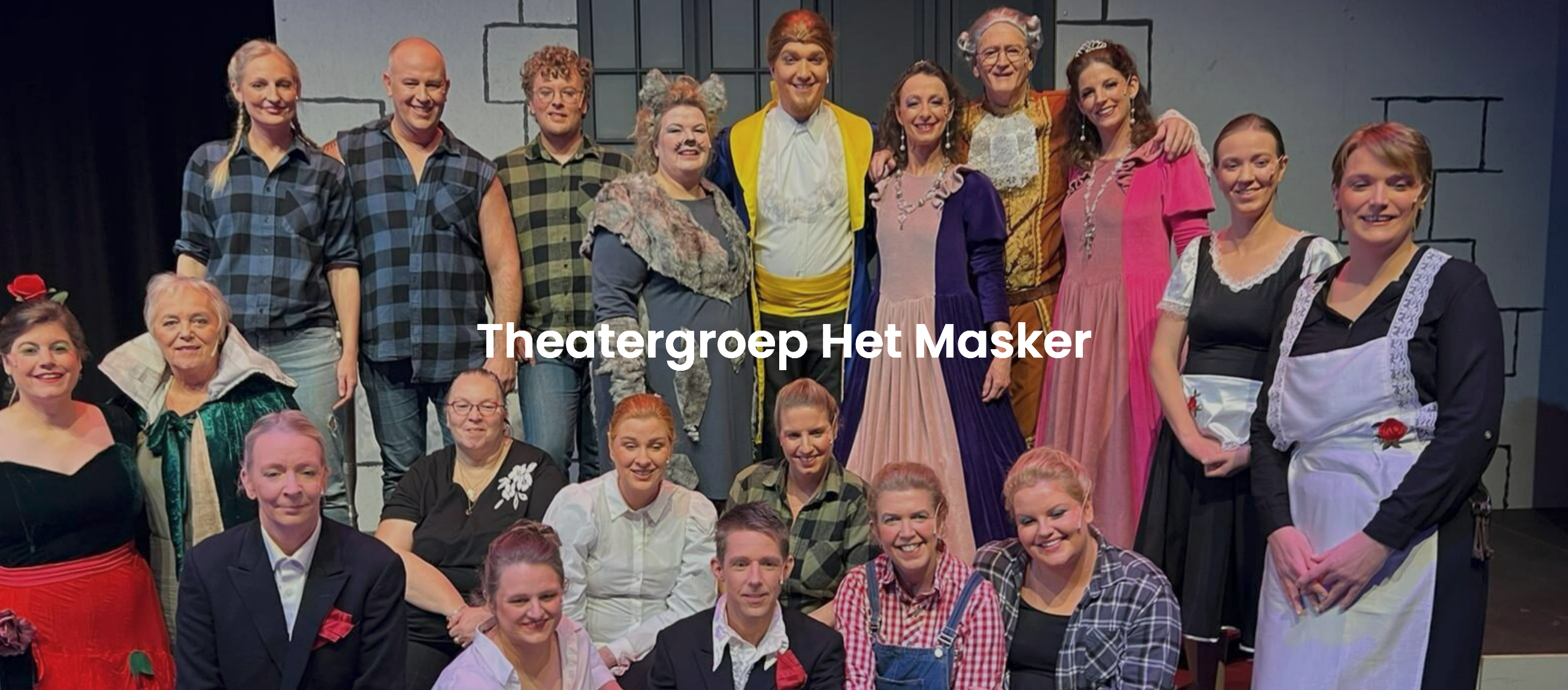 Theatergroep Het Masker speelt de voorstelling ‘Ja Zuster, Nee Zuster’